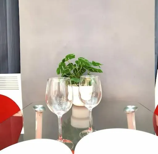 Erzsebet 5a Center 2 Db Beds Very Convenient *