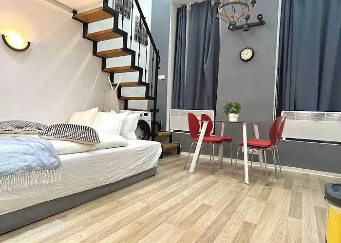 Erzsebet 5a Center 2 Db Beds Very Convenient